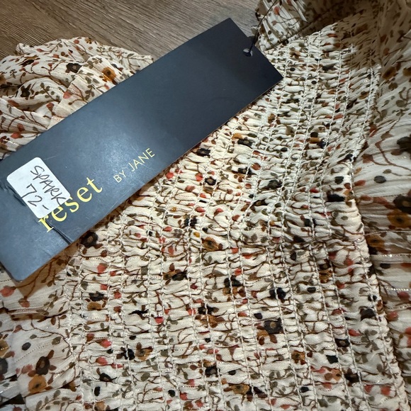 Reset By Jane Ruffled Floral Skirt - Picture 6 of 6